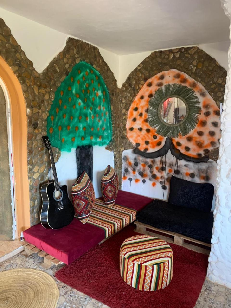 Rue Tihwarin Banana Agadir